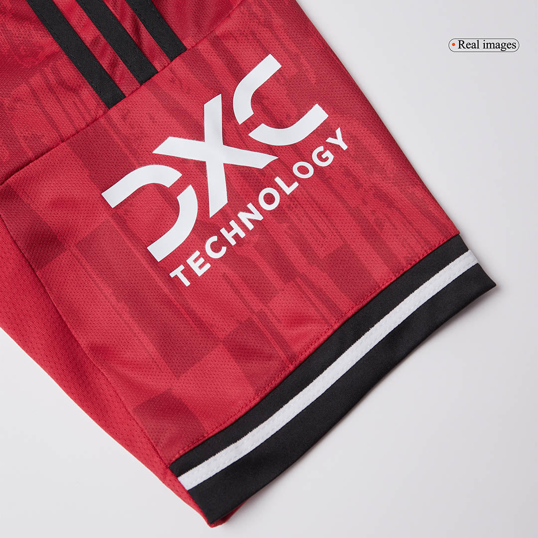 B.FERNANDES #8 Manchester United Home Soccer Jersey 2025/26 Red
