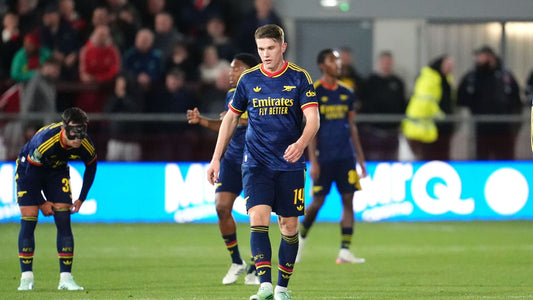 Viktor Gyökeres and Arsenal teammates after the Fleetwood cup tie on 27 October 2026