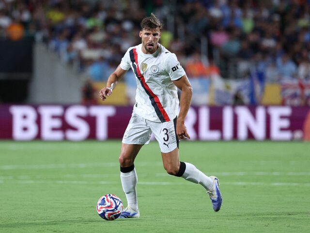 Rúben Dias Commits Future at City with New Deal