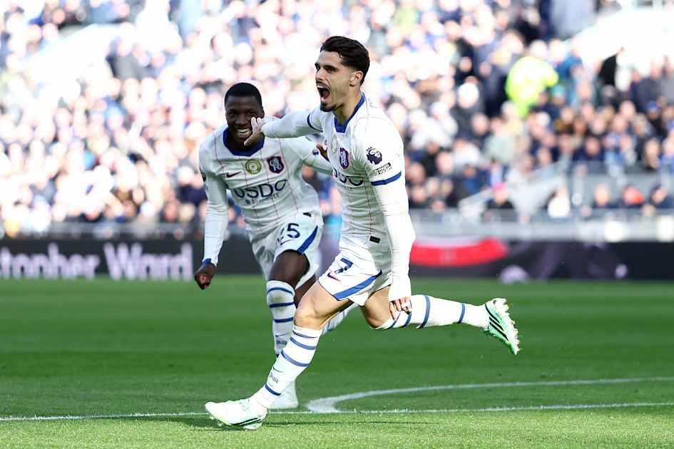 Pedro Neto celebrates a goal at Everton on 17 October 2026