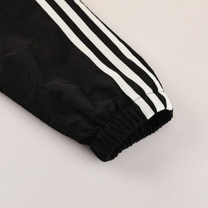 25/26 Manchester United Windbreaker Jacket Black