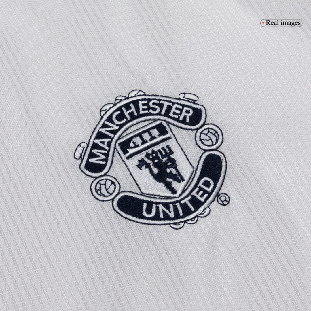 Retro Manchester United Away Jersey 2000/01