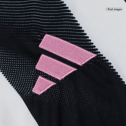 Juventus Home Long Sleeve Soccer Jersey 2025/26