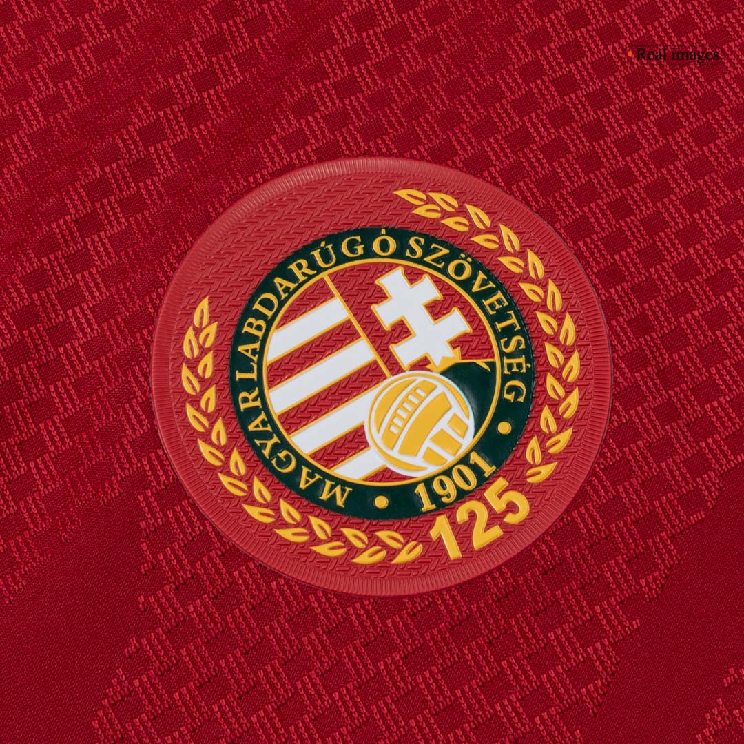Player Version Hungría Home Soccer Jersey 2026